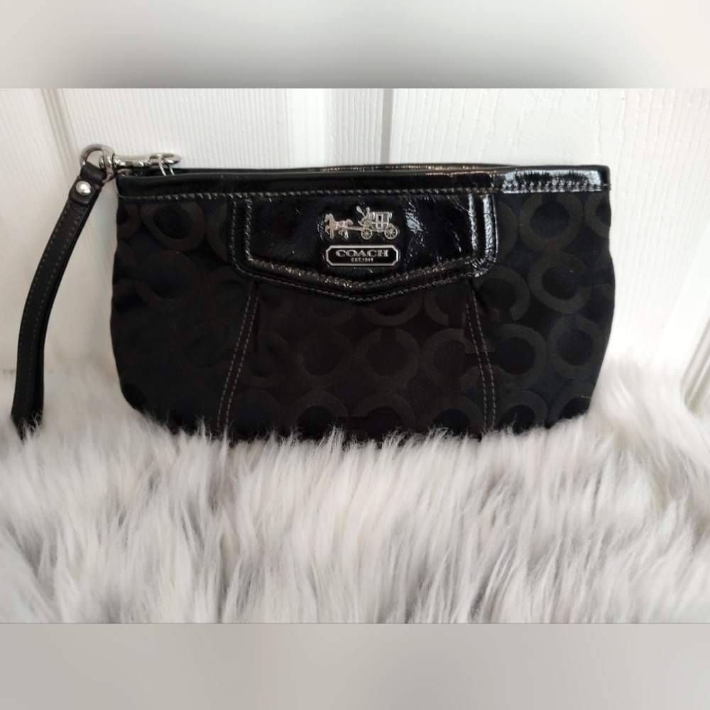 Coach large clutch wristlet wallet EUC